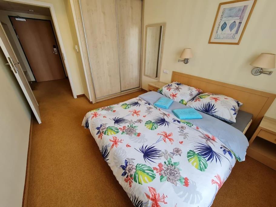 10Q - Z6 Apartament 704 Apartman Varsó Kültér fotó